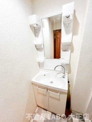 春日出中re116の洗面所