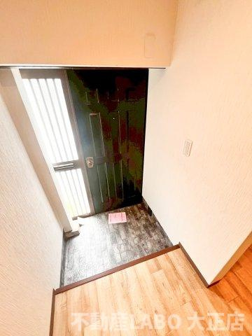 春日出中re116の玄関