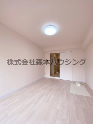 【洋室】 | 　グリーンピア守口 | ゆったりした洋室です