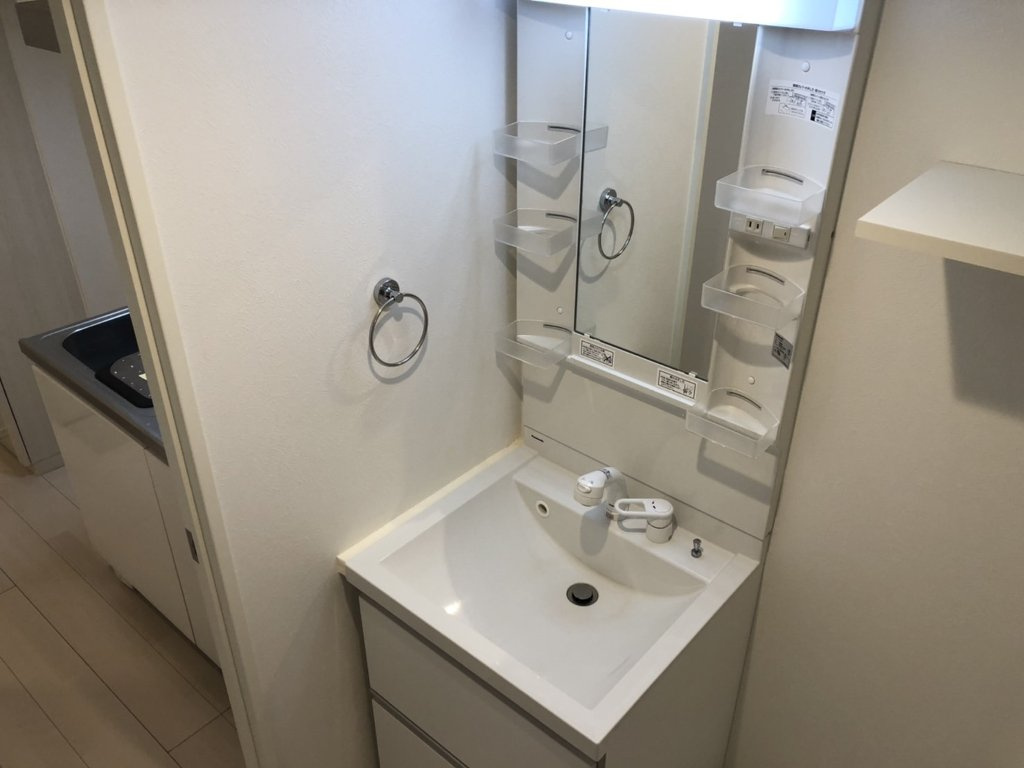 名古屋市南区駈上２丁目のアパートの洗面所