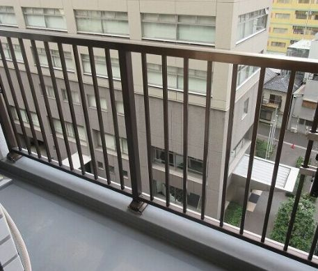 中銀第2東上野マンシオンのバルコニー|陽当たり良好なバルコニーです