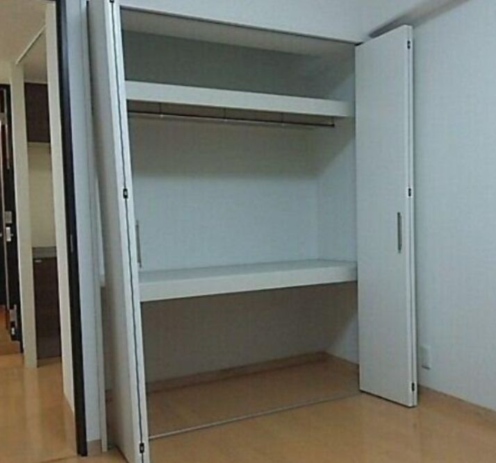 中銀第2東上野マンシオンの収納|収納豊富です