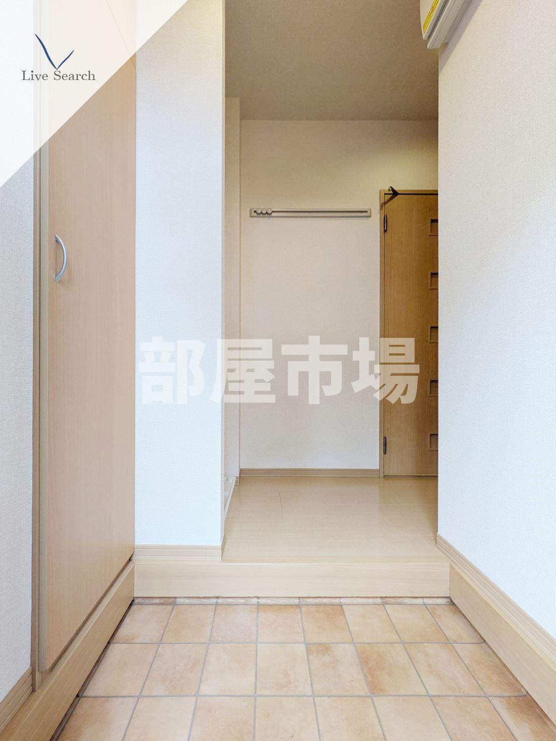 ライフル・レオの玄関