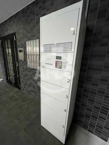 ウィズ西長堀の設備|ウィズ西長堀　宅配ボックス