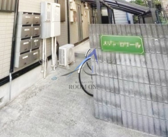 メゾンロワールのエントランス|エントランスです。