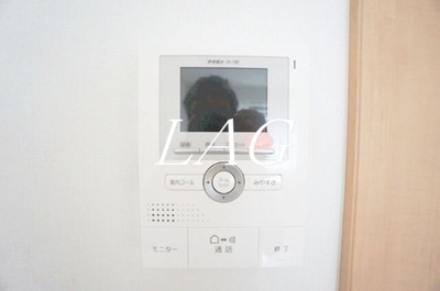 【セキュリティ】 | コーナス中野 | モニター付インターホンです。