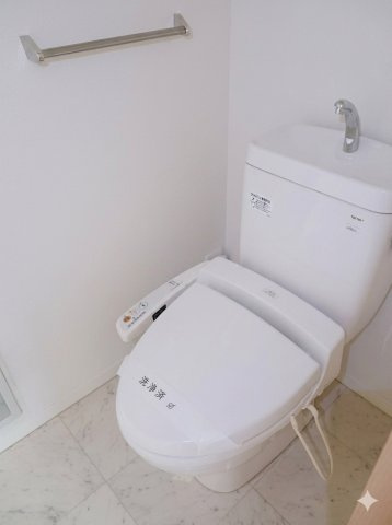 サンシャイン東川口 Ａ棟のトイレ