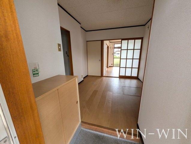 コーポアミーゴの玄関|イメージ（同建物内別部屋の写真です）