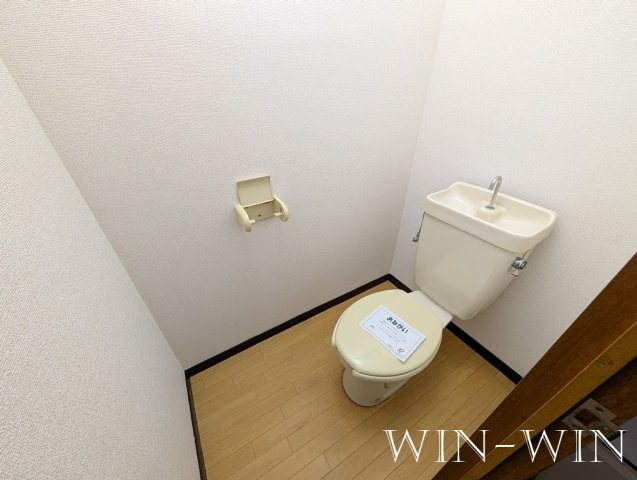 コーポアミーゴのトイレ|イメージ（同建物内別部屋の写真です）
