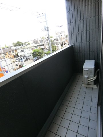 アウルコートのバルコニー