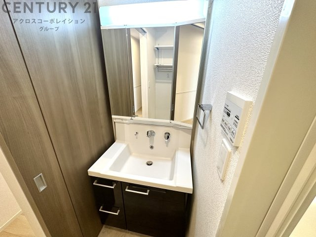 洗面所内に洗濯機置場あり！