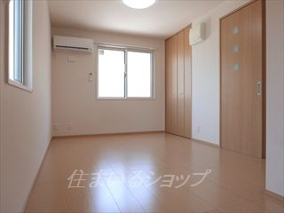 コーポラスヤナセⅢ　Ｂ棟の寝室|寝室にもエアコンあり
