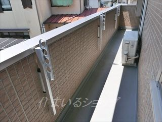 コーポラスヤナセⅢ　Ｂ棟のバルコニー