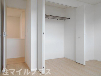 【洋室】 | 西郷村小田倉新築一戸建て4棟 | 個人の部屋や寝室として使える洋室です