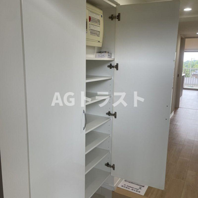 【玄関】 | アイディスクエア伊奈丸山