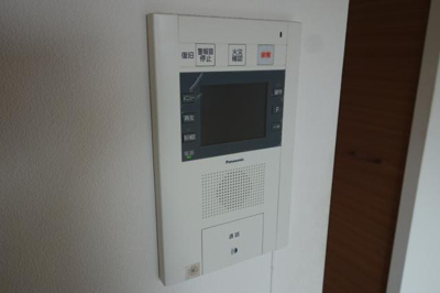 【設備】 | エスリード阿波座シティーウエスト | TVモニター付きインターホン