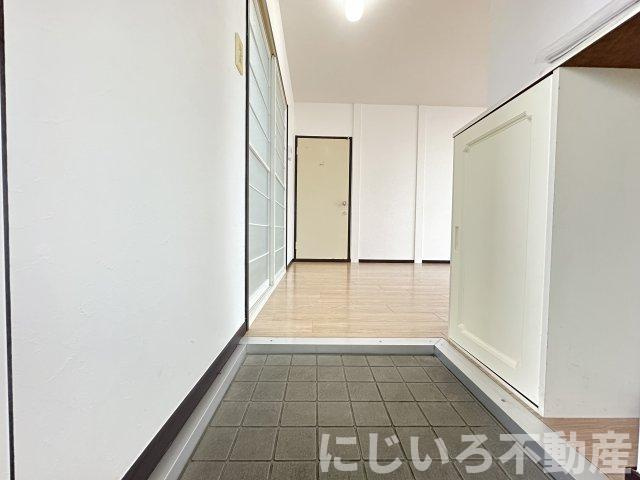 サンライフダックCの玄関