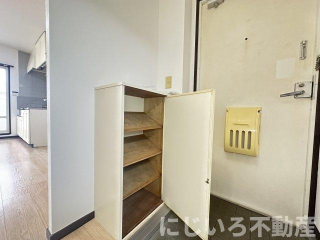サンライフダックCの内装