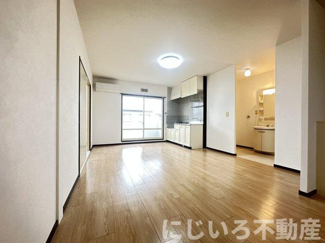 サンライフダックCの居間・リビング