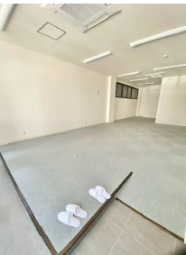 大阪市中央区南船場１丁目の店舗一部
