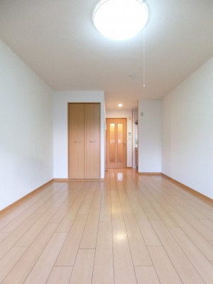 【寝室】 | リベッチオ旭町