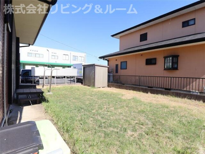 【庭】 | 下津貸家
