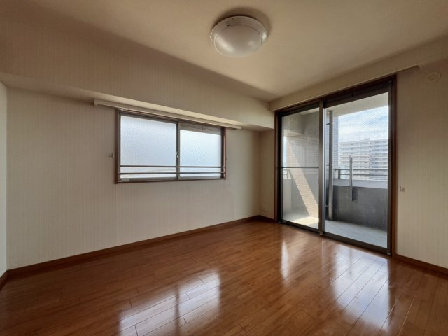 コアマンションネクステージ北の丸の洋室
