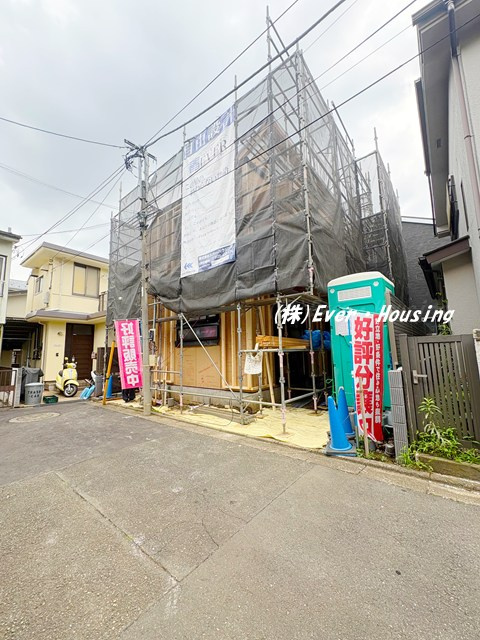 東久留米市南沢4丁目　モデル棟　限定１棟の前面道路含む現地写真