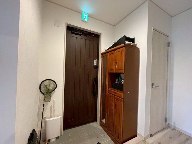 館山市笠名　中古戸建の玄関|2026年6月4日撮影