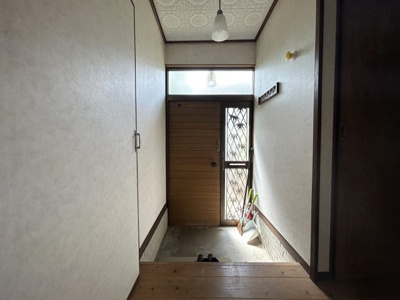 【玄関】 | 修学院登り内町　中古テラスハウス（リフォーム歴あり）