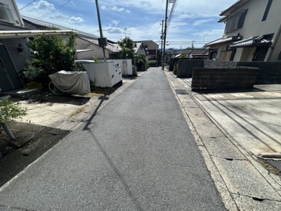 【前面道路含む現地写真】 | 修学院登り内町　中古テラスハウス（リフォーム歴あり）