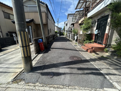 【前面道路含む現地写真】 | 修学院登り内町　中古テラスハウス（リフォーム歴あり）