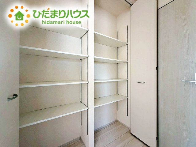 いわき市久ノ浜町第4　新築戸建　1号棟の収納|光の影響を受けにくいので、物の保存に最適♪