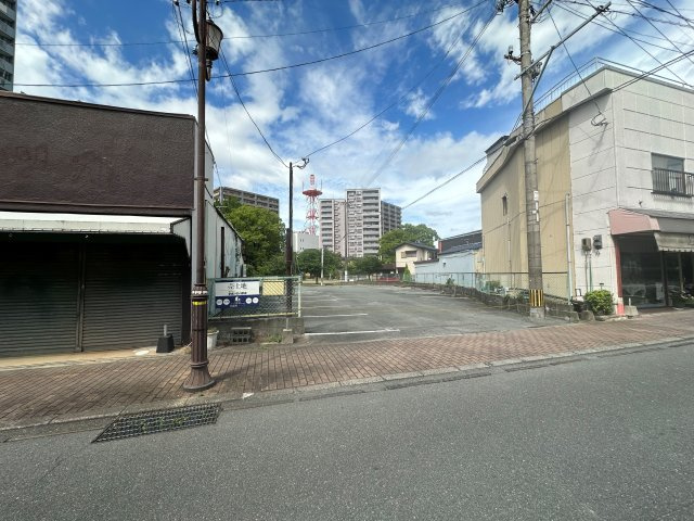 筑後市山ノ井土地の前面道路含む現地写真