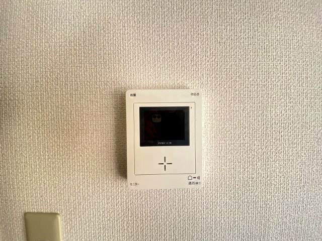 安心のモニター付きインターホン★