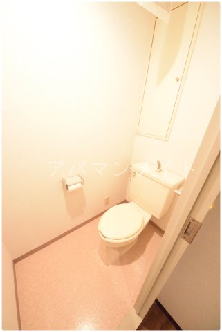 【トイレ】 | メゾンデフォンティヌ | 落ち着いた色調のトイレです