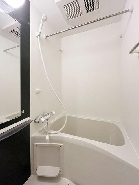 イクシオ町屋の浴室