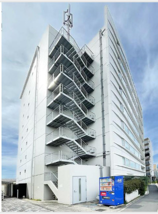 イプセ学芸大学の外観