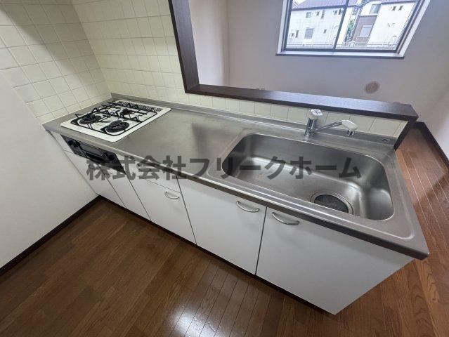 三鷹市牟礼６丁目のアパートのキッチン