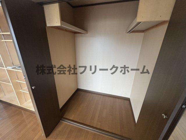 三鷹市牟礼６丁目のアパートの収納