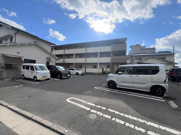 【駐車場】エリタージュ 