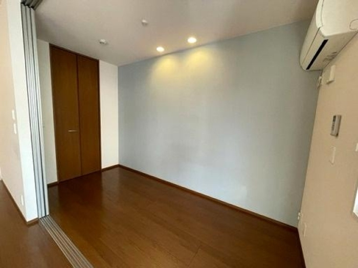 【寝室】エリタージュ 