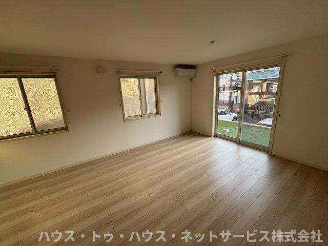 つくしが丘５丁目住宅の居間・リビング