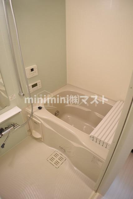 プレサンス京町堀ノースの浴室