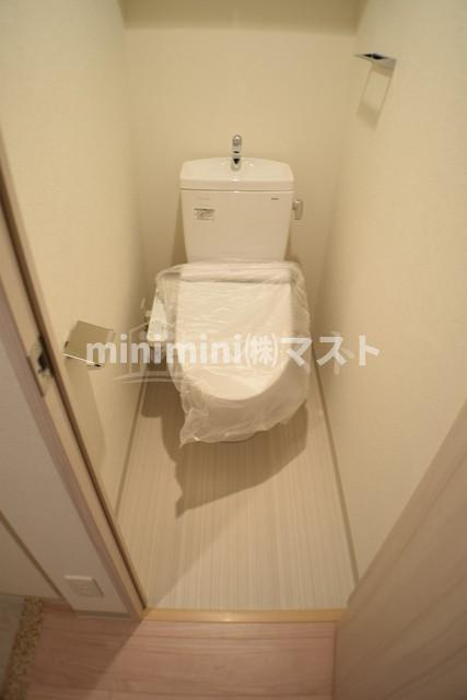 プレサンス京町堀ノースのトイレ