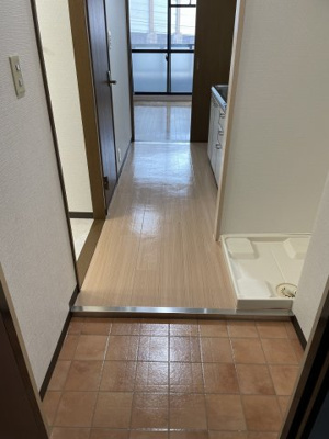 【玄関】 | サンロイヤル文の里