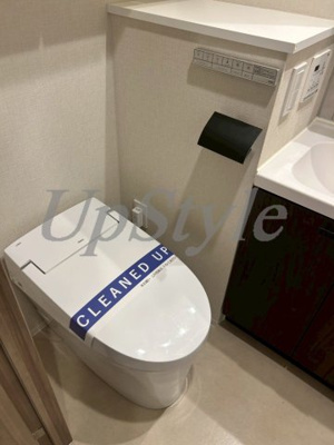 【トイレ】 | クレヴィアリグゼ日暮里根岸