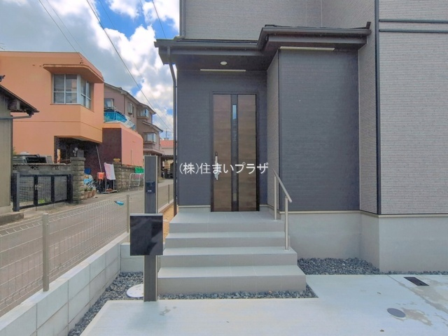 仲介手数料無料）一宮市丹陽町３期A号棟の玄関|きれいな玄関です