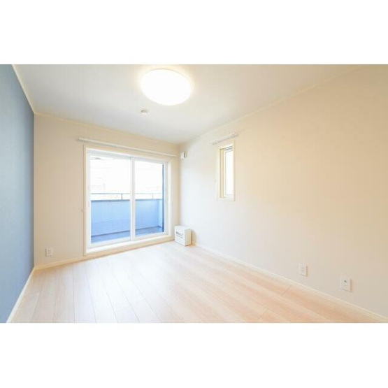 【寝室】 | MAISON　MIYABI | きれいなフローリング。