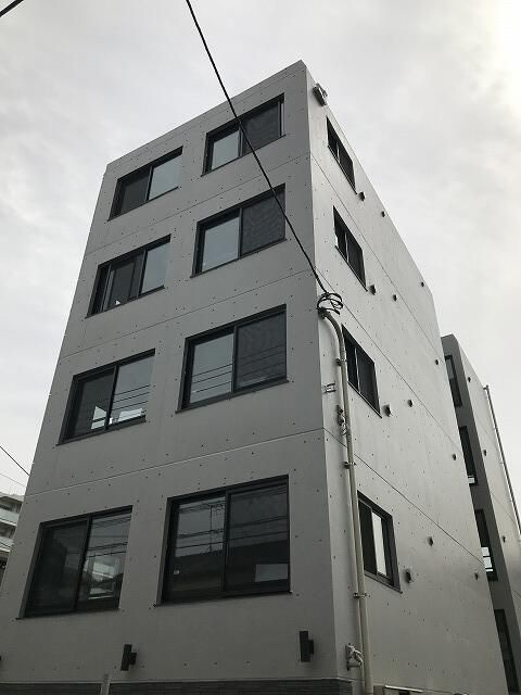 Air Tower Nippori A棟の外観